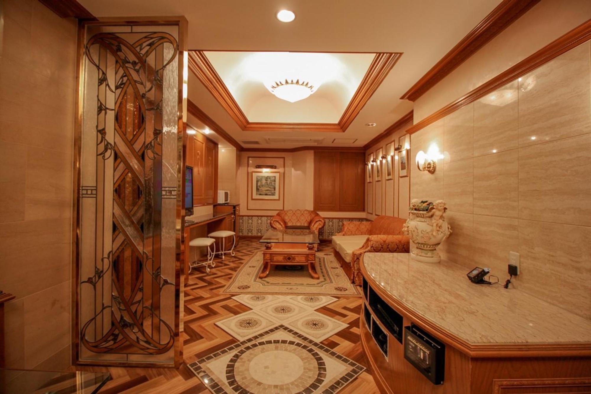 Hotel Shasha Toyonaka (Adults Only) ภายนอก รูปภาพ